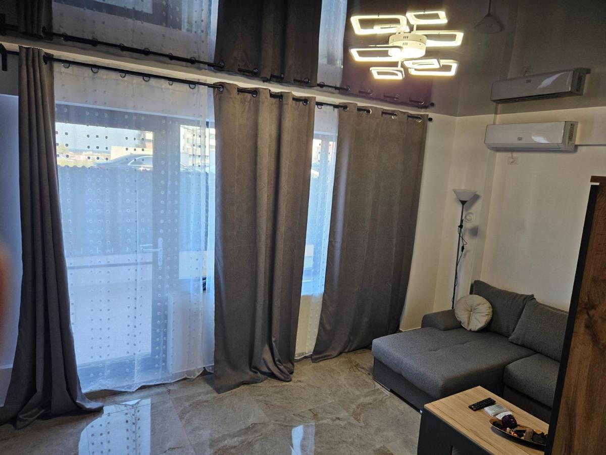 Apartament Kayla Navodari Exterior photo